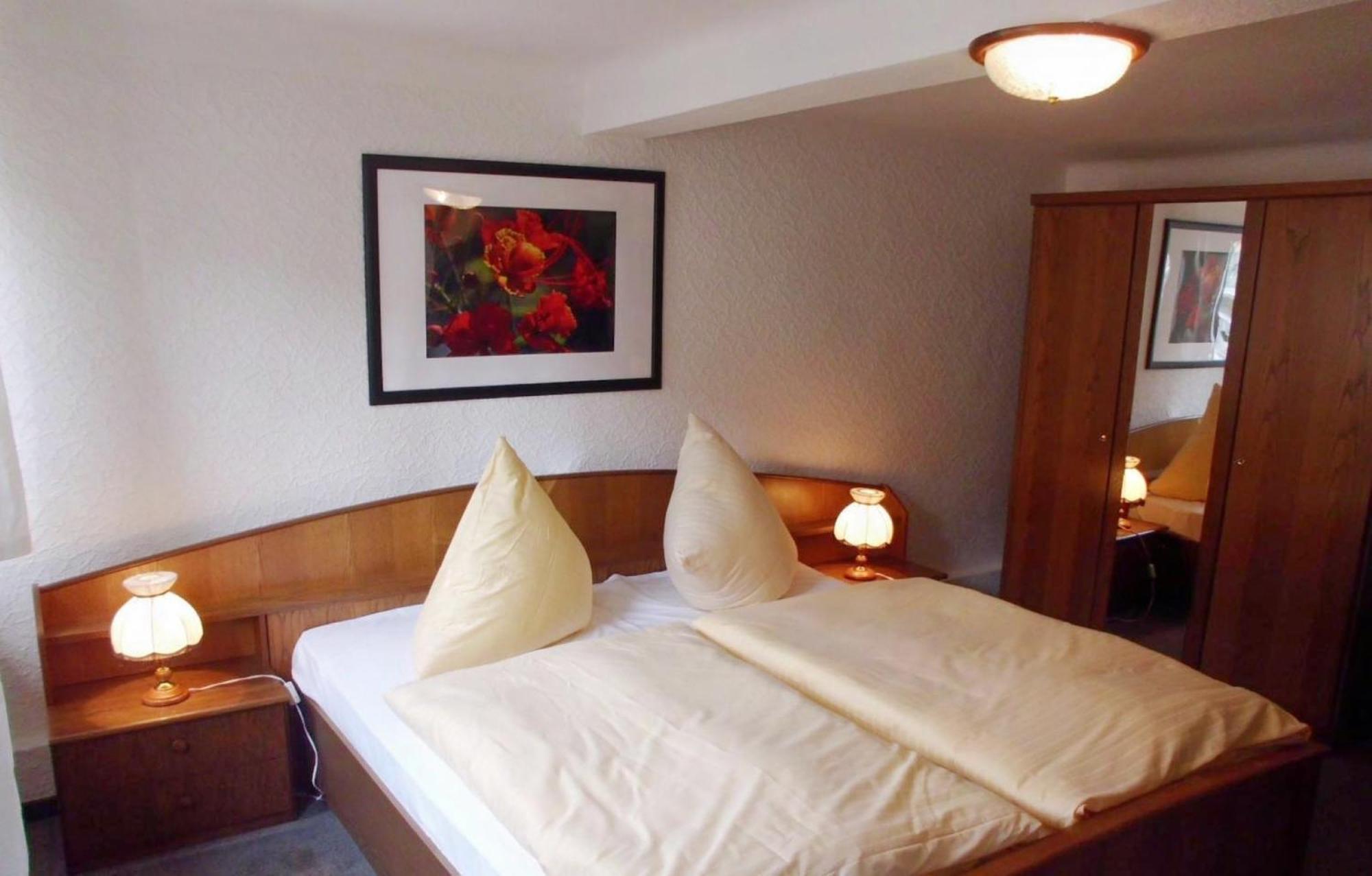 Hotel Garni Am Thueringer Klosstheater Friedrichroda Extérieur photo