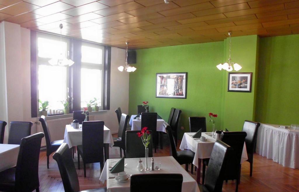Hotel Garni Am Thueringer Klosstheater Friedrichroda Extérieur photo